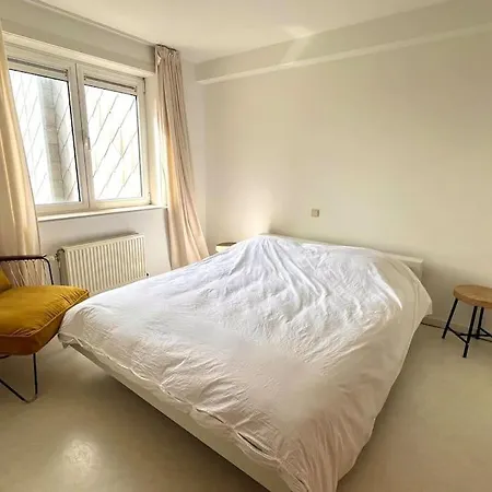 Ruim 2kamer App Met Zeezicht Incl En Parking * Knokke-Heist