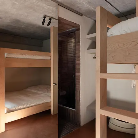 Rumi كنوك هايست